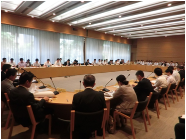 画像：会議の様子